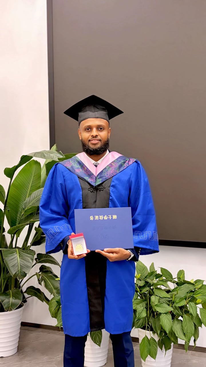 International graduate at Zhejiang Normal University graduation